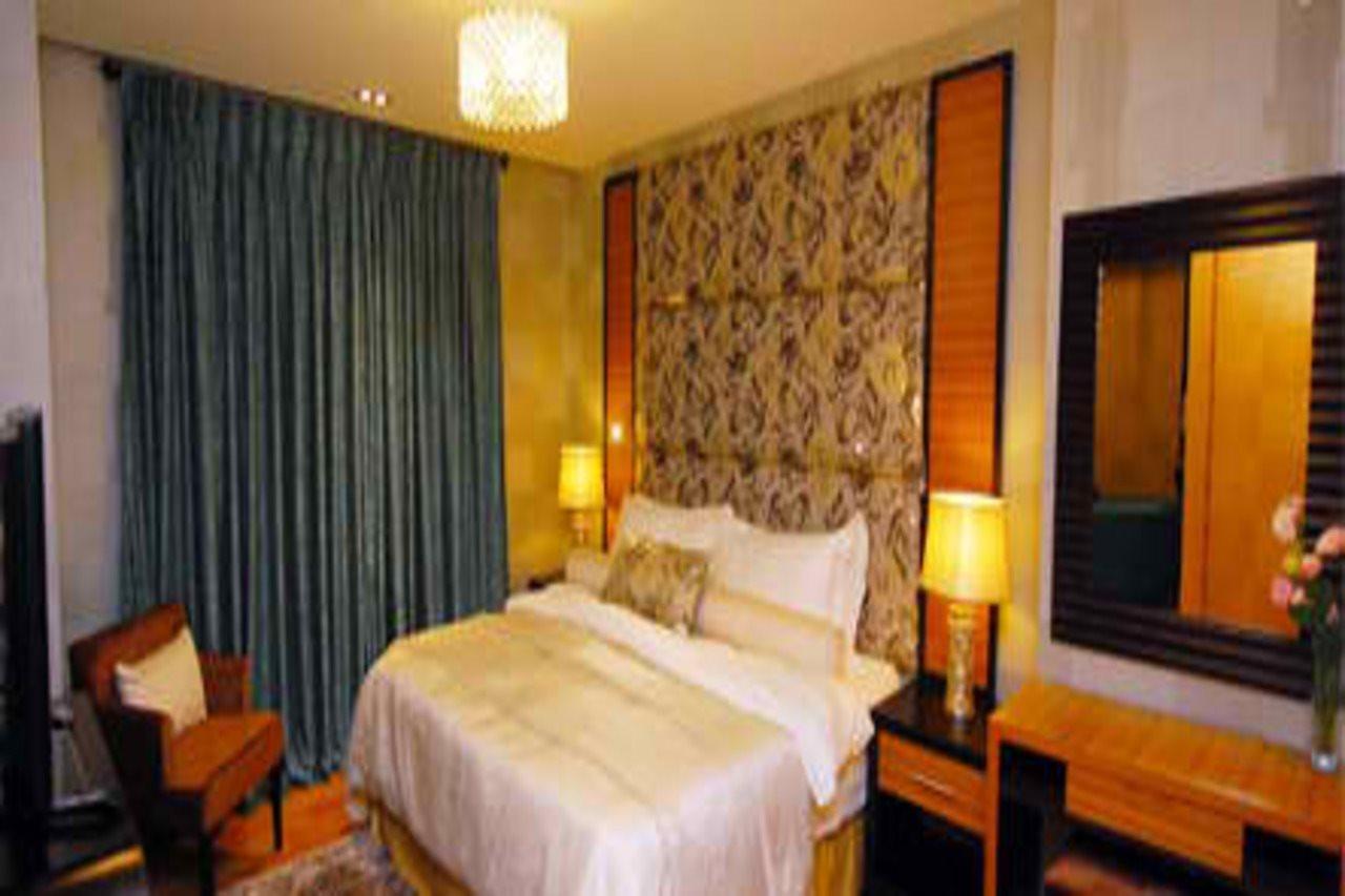The Royal Mandaya Hotel Davao City Exterior foto